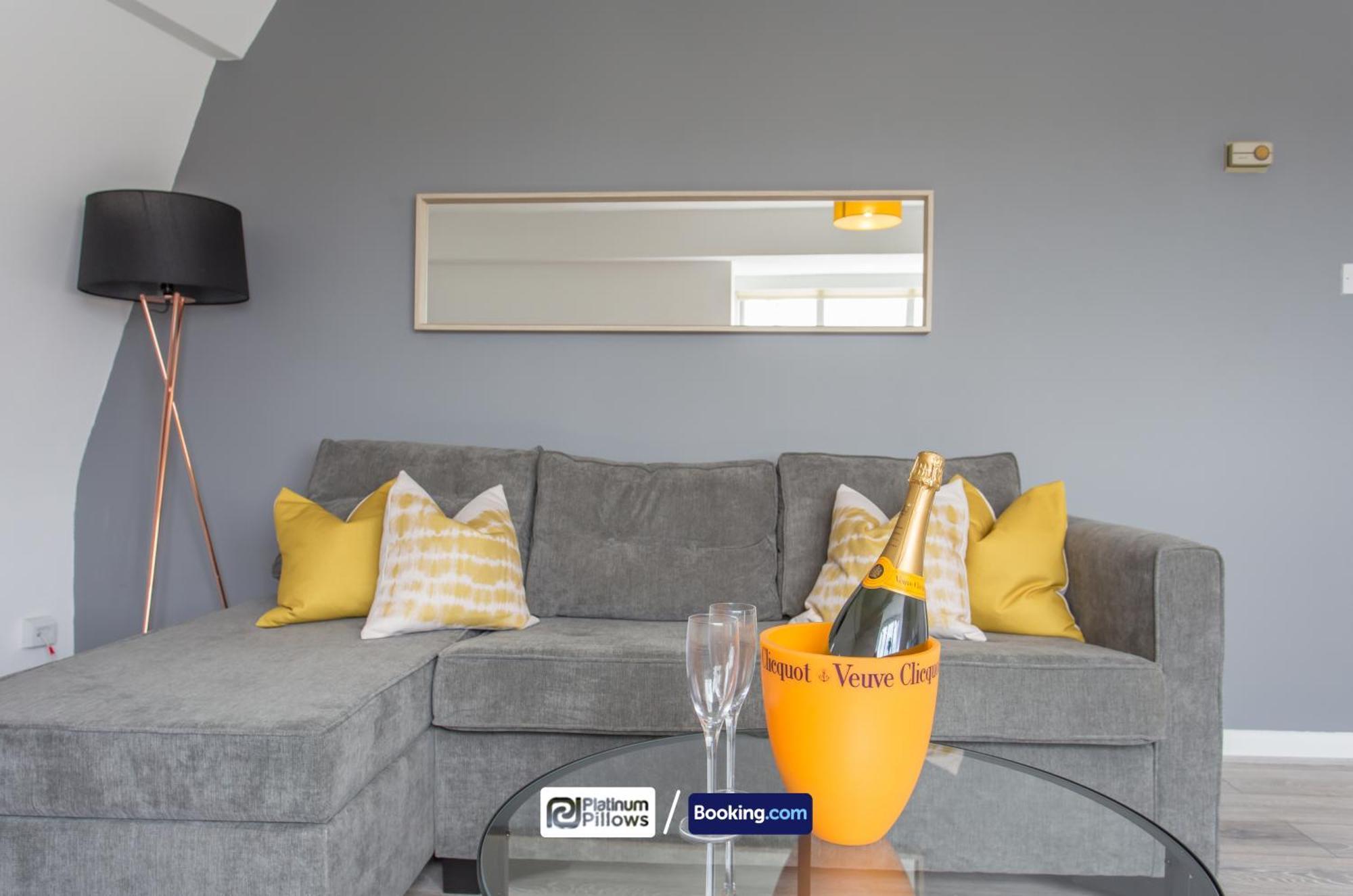 Oxford Apt Near Jr Hospital & Universities, Great Weekly & Long Stay Offers Dış mekan fotoğraf